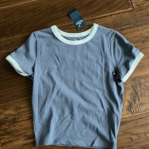 NWT hollister baby tee